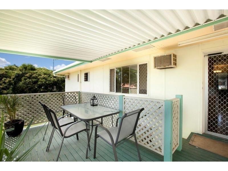 4 Selwyn Street, Cranbrook QLD 4814
