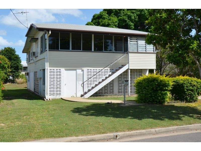 46 Ninth Avenue, Railway Estate QLD 4810