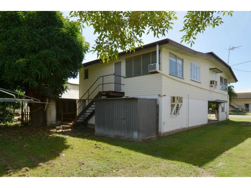 46 Ninth Avenue, Railway Estate QLD 4810