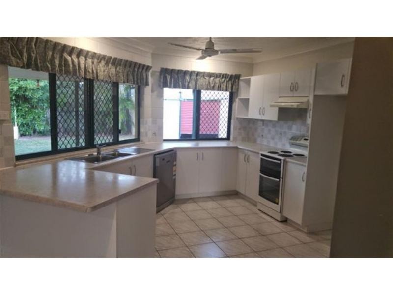 6 Gracedale Street, Mount Louisa QLD 4814