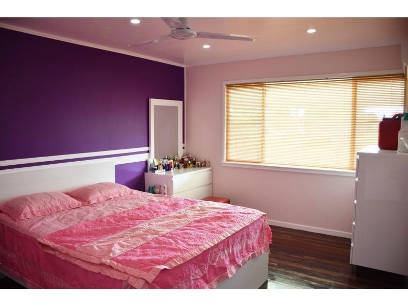 16 Arkaba Street, Mount Louisa QLD 4814