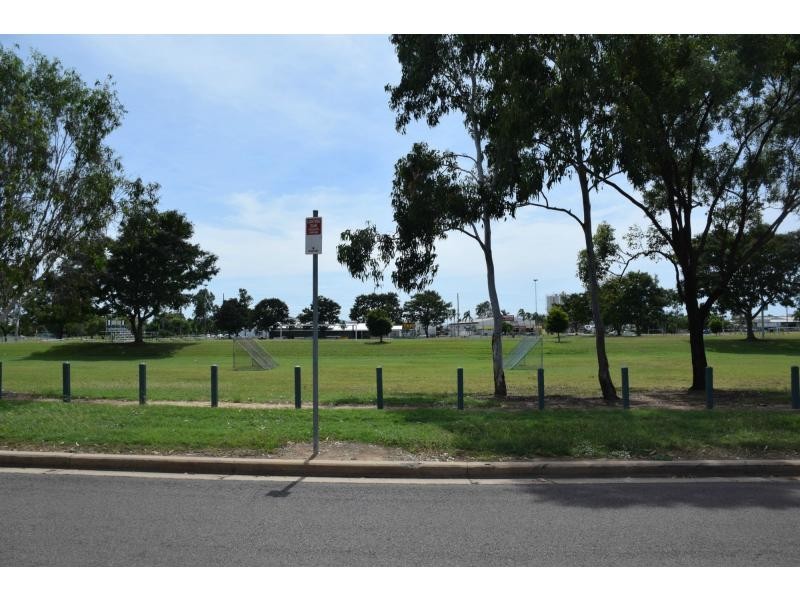 16 Arkaba Street, Mount Louisa QLD 4814