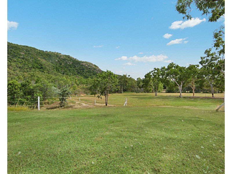 235 Bentley Drive, Nome QLD 4816