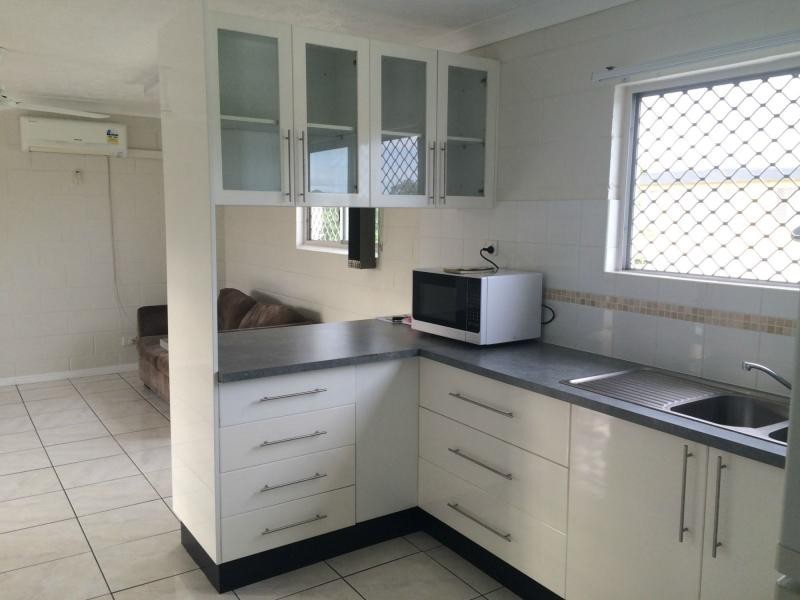 1/4 Adams Street, Heatley QLD 4814