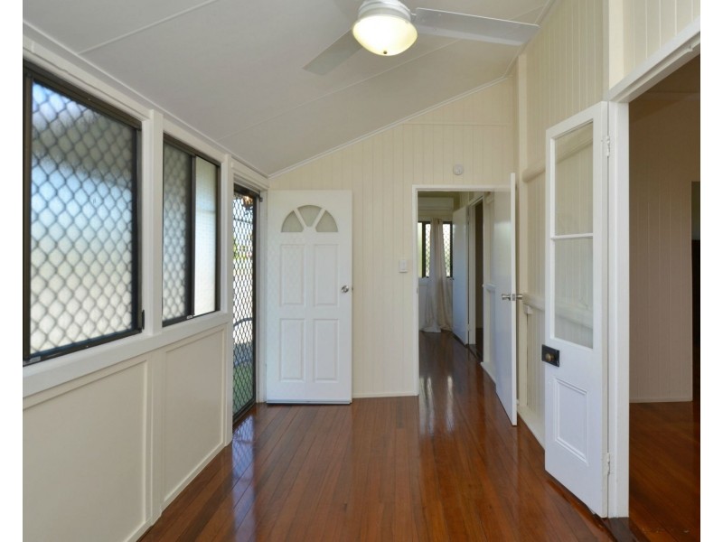 15 Camp Street, Mundingburra QLD 4812