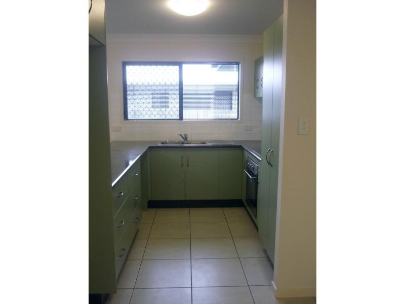 56 Kroymans Drive, Mount Louisa QLD 4814