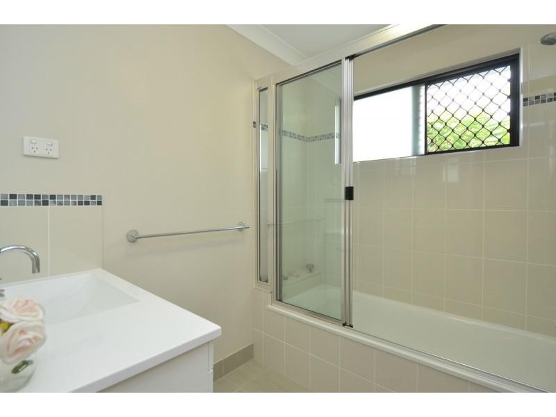 3 Rowley Place, Burdell QLD 4818