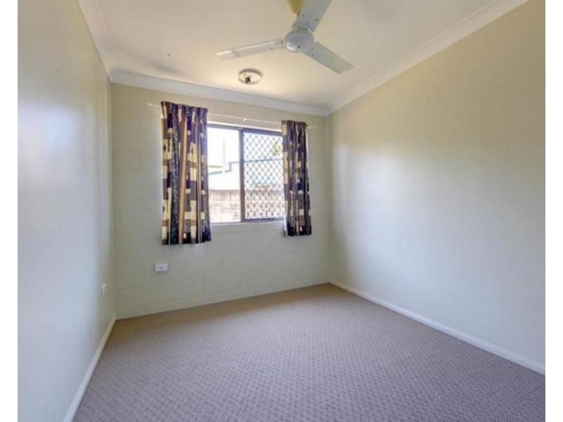 1/18 Percy Street, West End QLD 4810