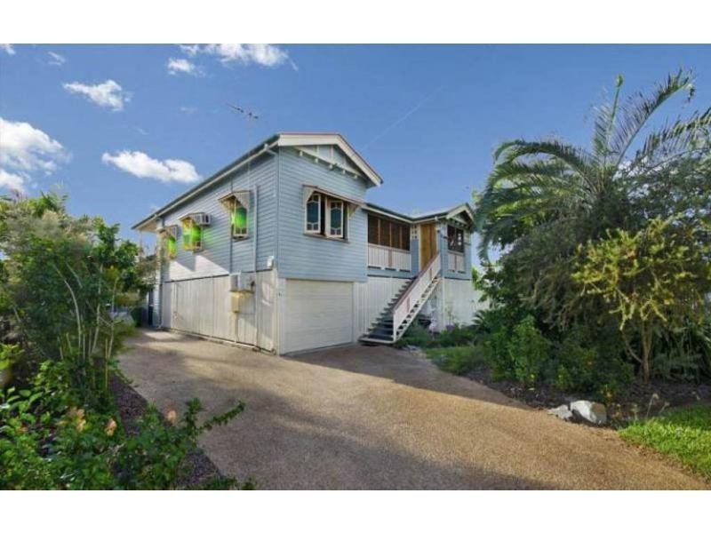 29 Kitchener Road, Pimlico QLD 4812