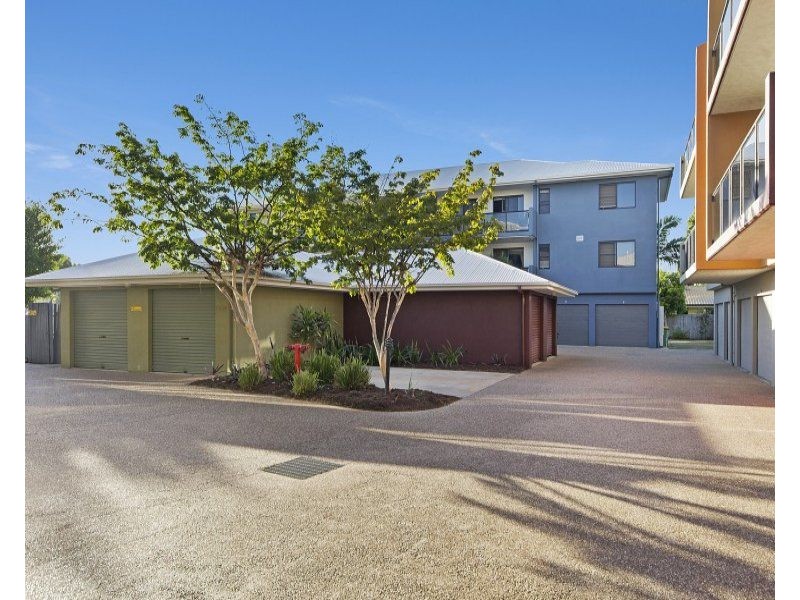 101 Railway Avenue, Railway Estate QLD 4810