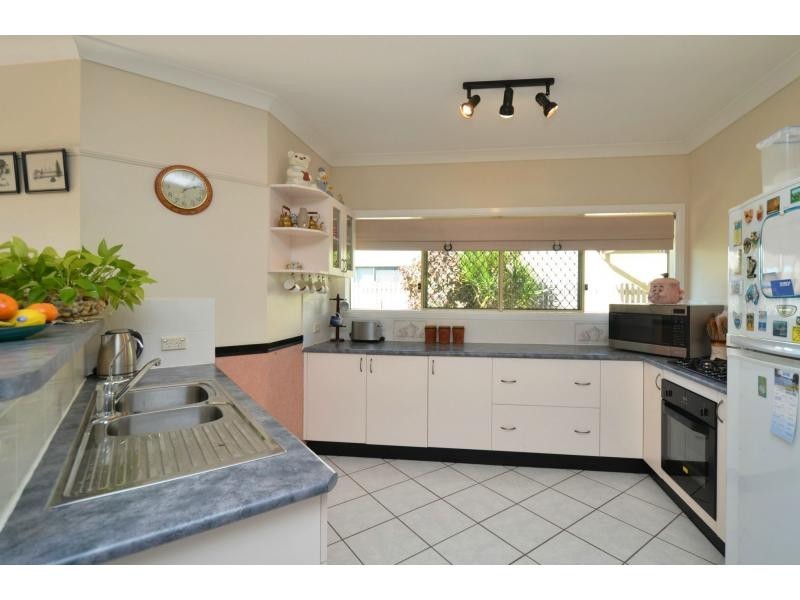13 Tango Court, Kirwan QLD 4817