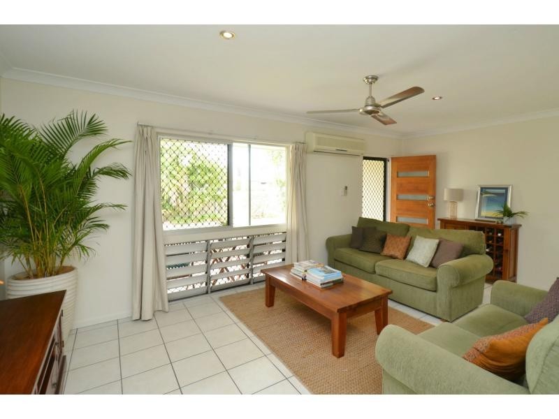 5 Turra Court, Mount Louisa QLD 4814