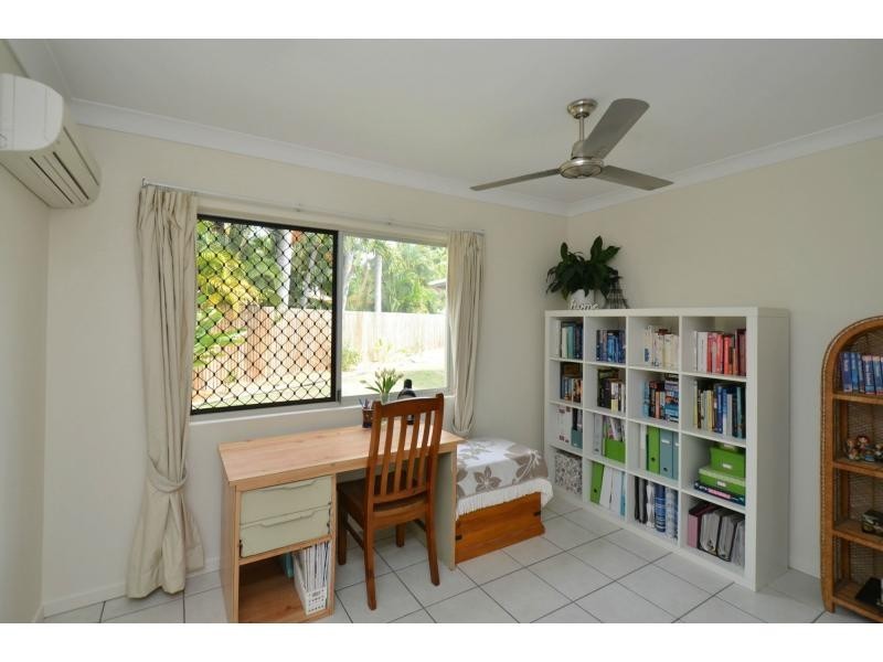 5 Turra Court, Mount Louisa QLD 4814