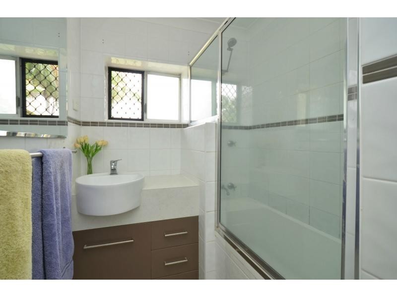 5 Turra Court, Mount Louisa QLD 4814