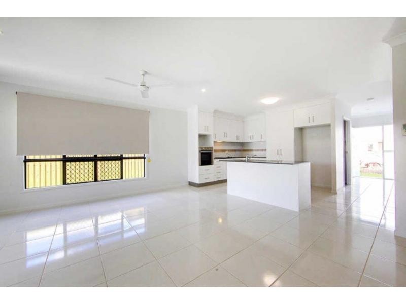 6 Molokai Street, Burdell QLD 4818