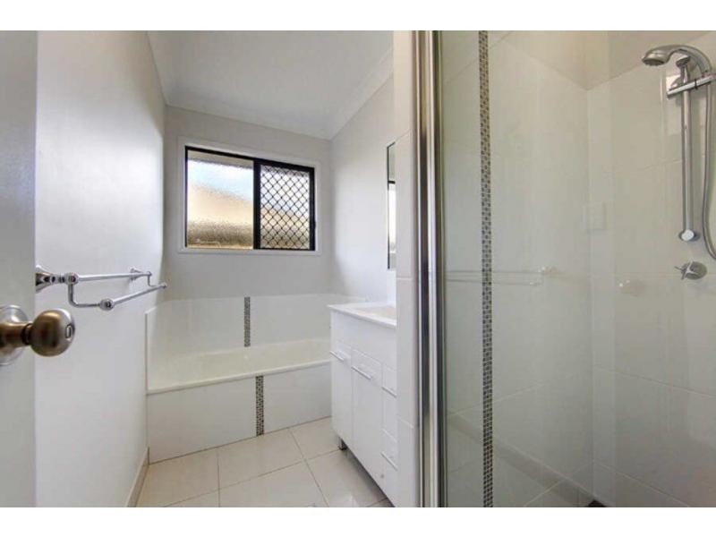 6 Molokai Street, Burdell QLD 4818