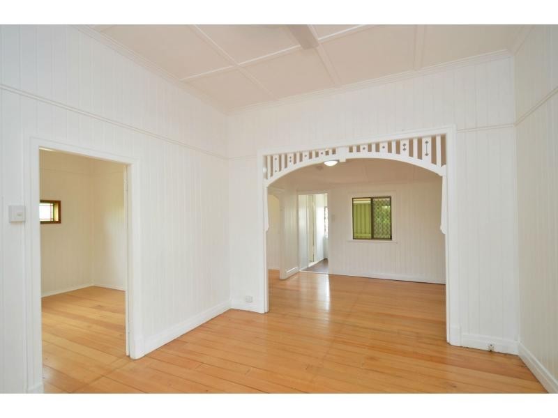 24 Gladstone Street, Pimlico QLD 4812