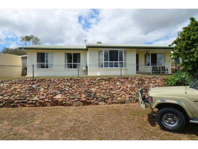 25 Chisholm Trail, Oak Valley QLD 4811