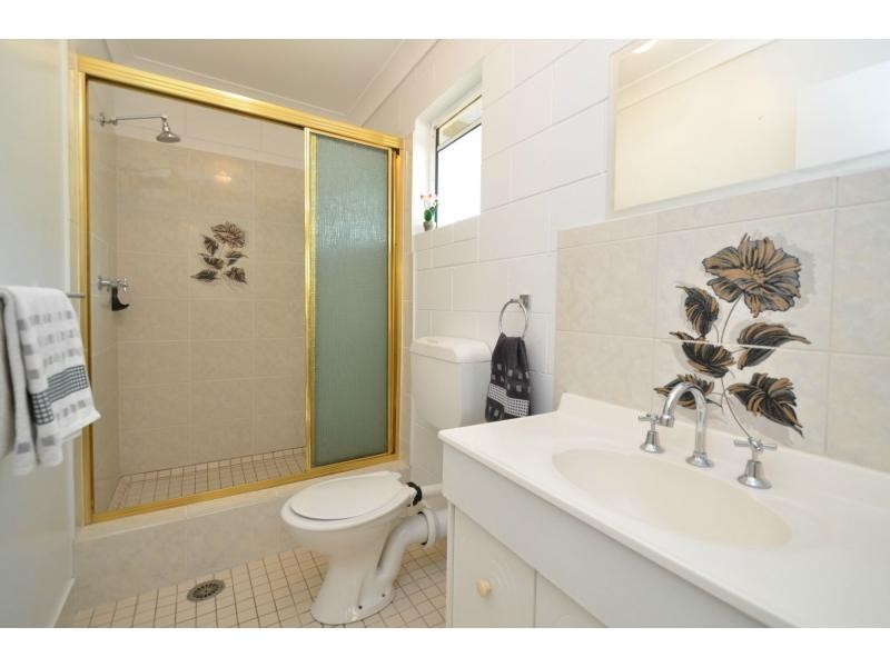 25 Chisholm Trail, Oak Valley QLD 4811