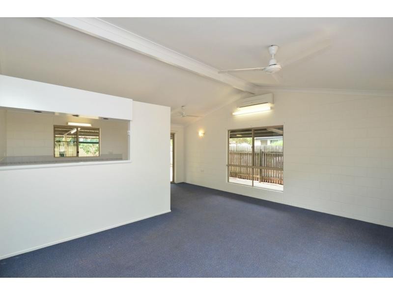 4 Corres Court, Cranbrook QLD 4814