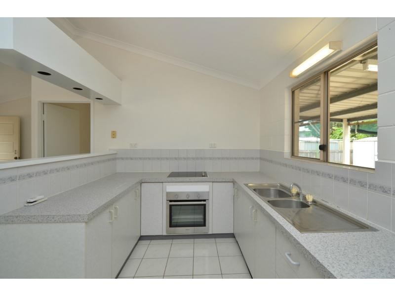 4 Corres Court, Cranbrook QLD 4814