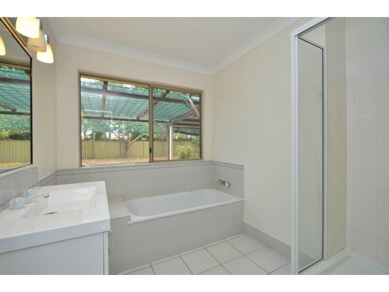 4 Corres Court, Cranbrook QLD 4814