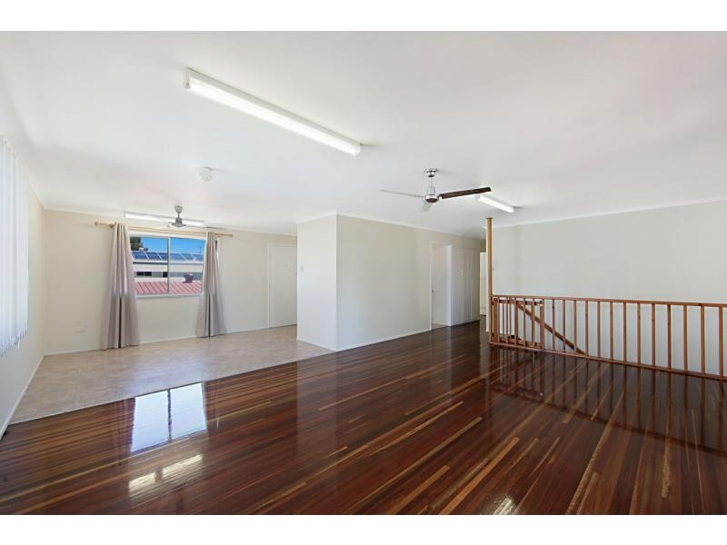 16 Lambert Street, Kirwan QLD 4817