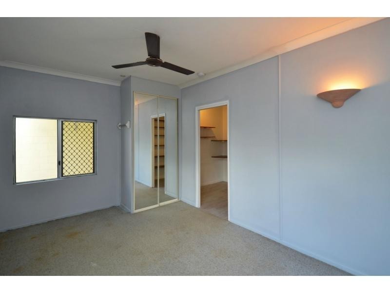 29 Renecol Avenue, Rasmussen QLD 4815