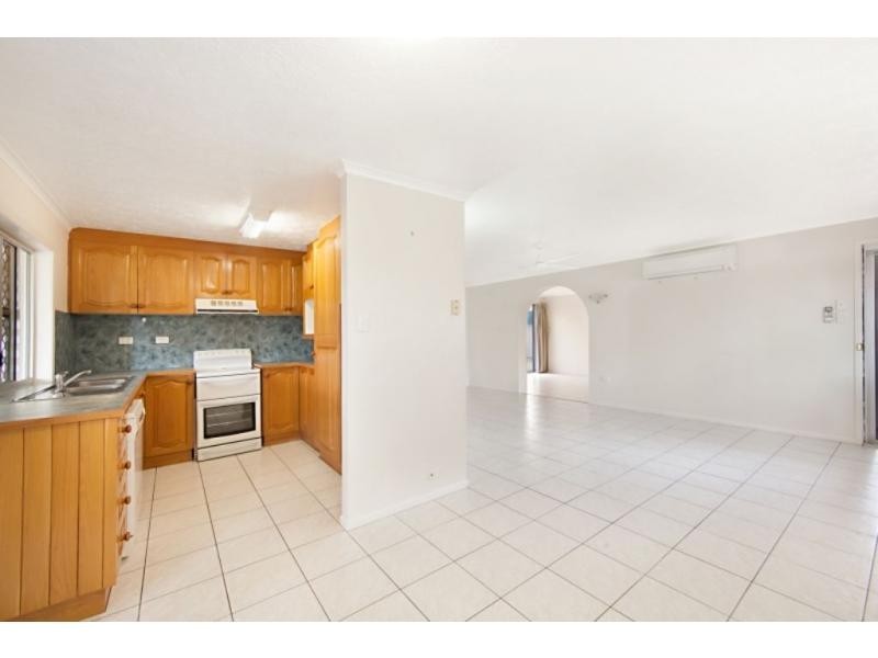 2 Fullerton Court, Kirwan QLD 4817