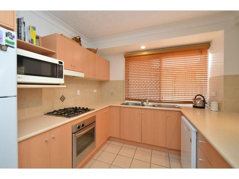 18 Lilium Close, Kirwan QLD 4817