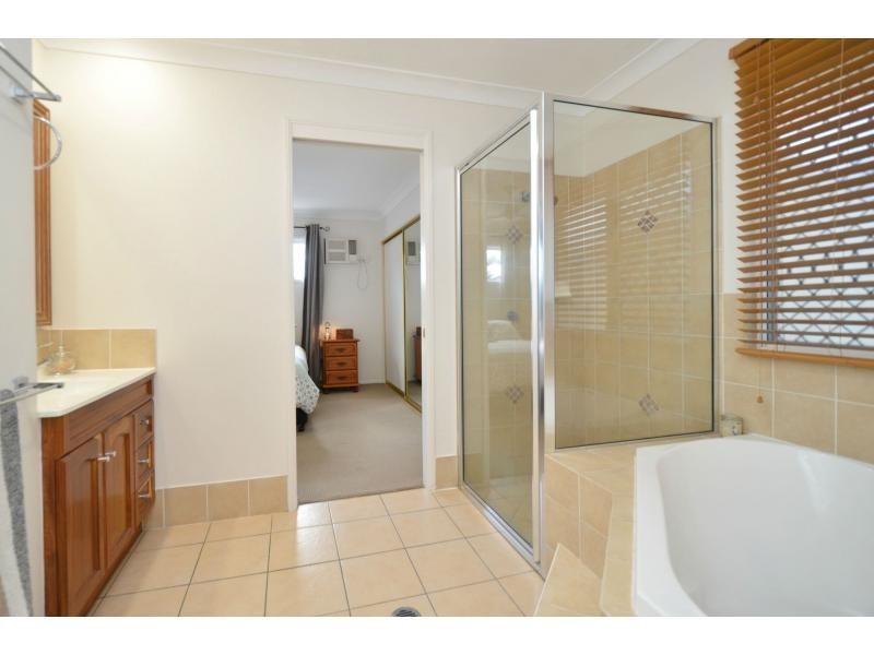 18 Lilium Close, Kirwan QLD 4817