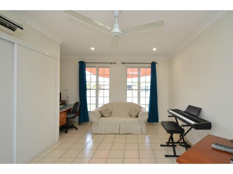 18 Lilium Close, Kirwan QLD 4817