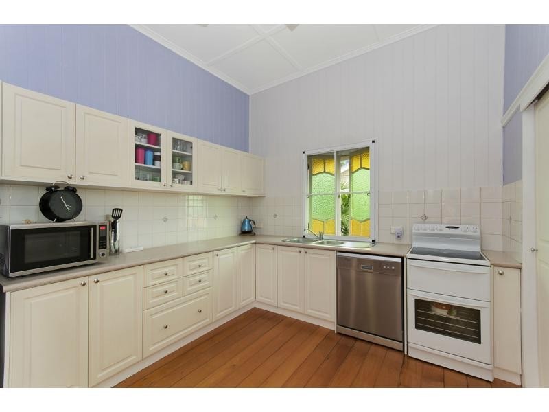 29 Kitchener Road, Pimlico QLD 4812