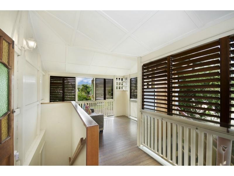 29 Kitchener Road, Pimlico QLD 4812