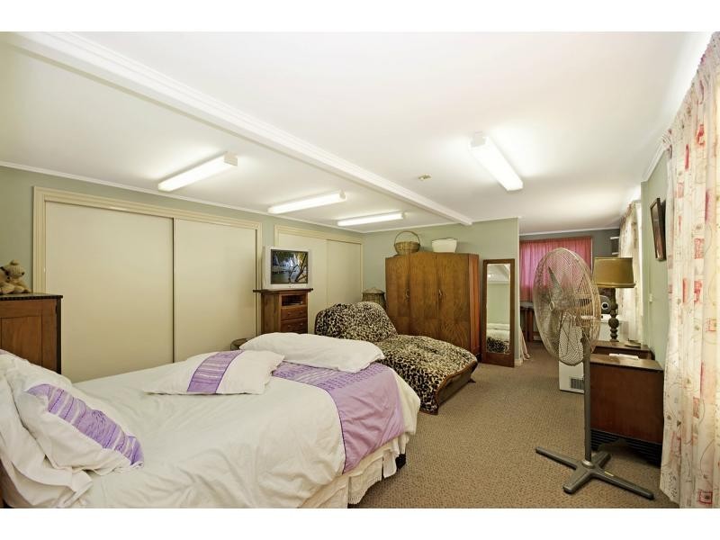 29 Kitchener Road, Pimlico QLD 4812