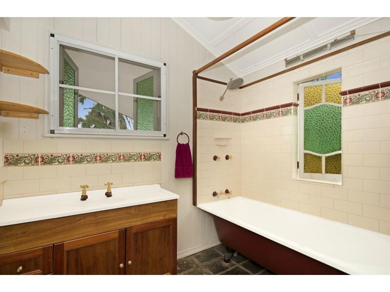 29 Kitchener Road, Pimlico QLD 4812