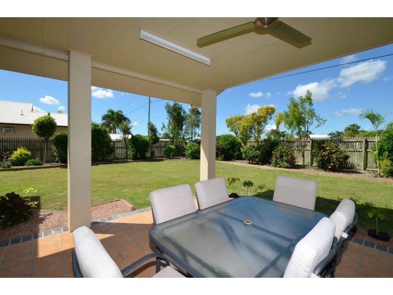 27 Miller Circuit, Kirwan QLD 4817