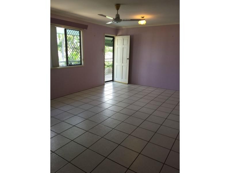 21 Rayleigh Street, Wulguru QLD 4811