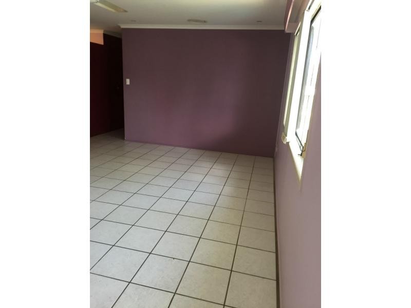 21 Rayleigh Street, Wulguru QLD 4811