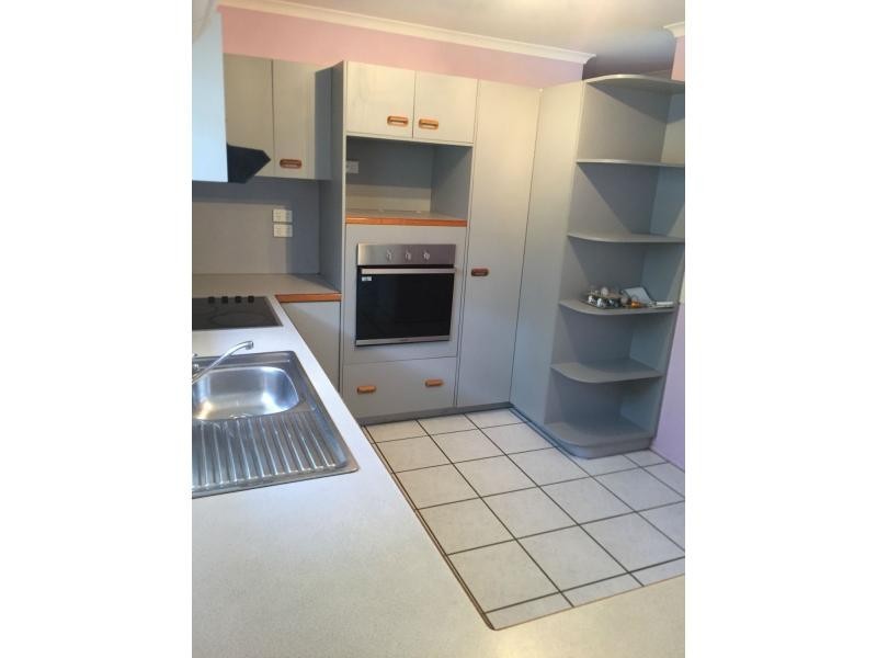 21 Rayleigh Street, Wulguru QLD 4811