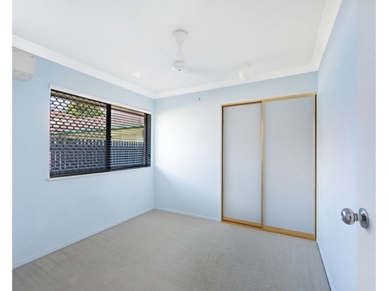 7 Curtin Place, Douglas QLD 4814