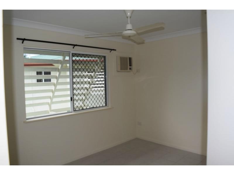 8/26 Derby Street, Pimlico QLD 4812