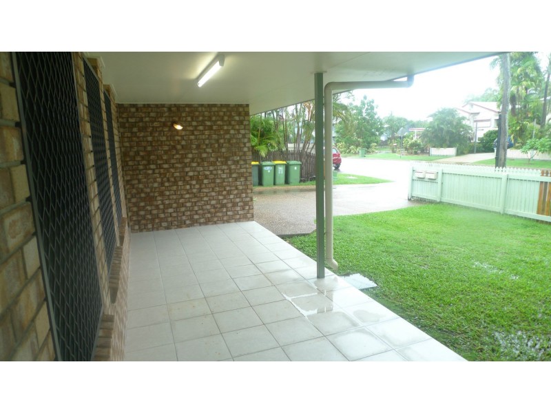 1/43 Park Street, Pimlico QLD 4812