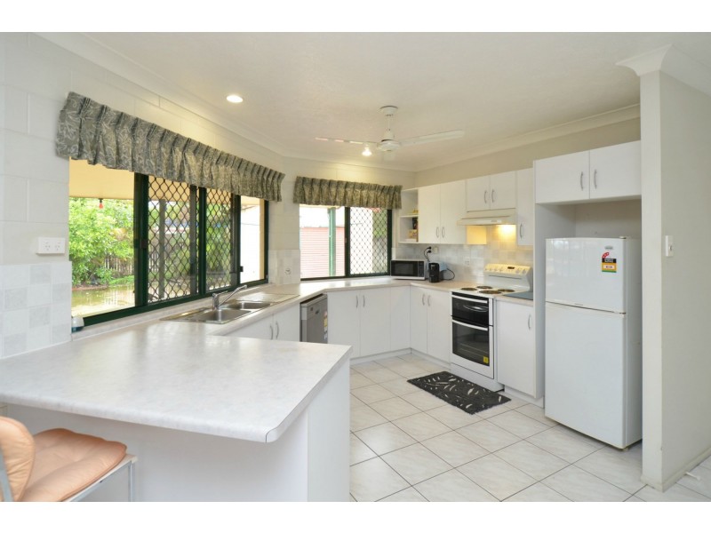 6 Gracedale Street, Mount Louisa QLD 4814