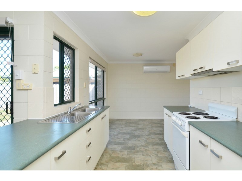 5 Goldfinch Court, Condon QLD 4815