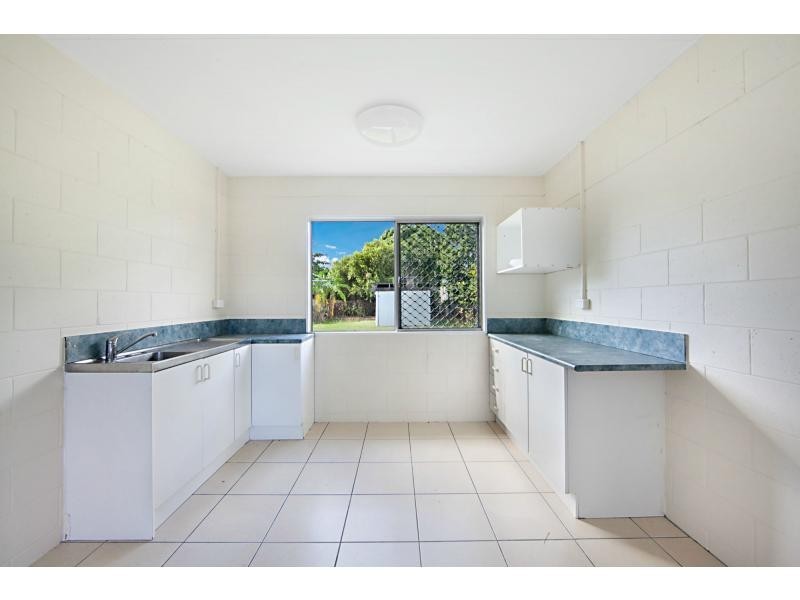 22 Jannila Avenue, Cranbrook QLD 4814