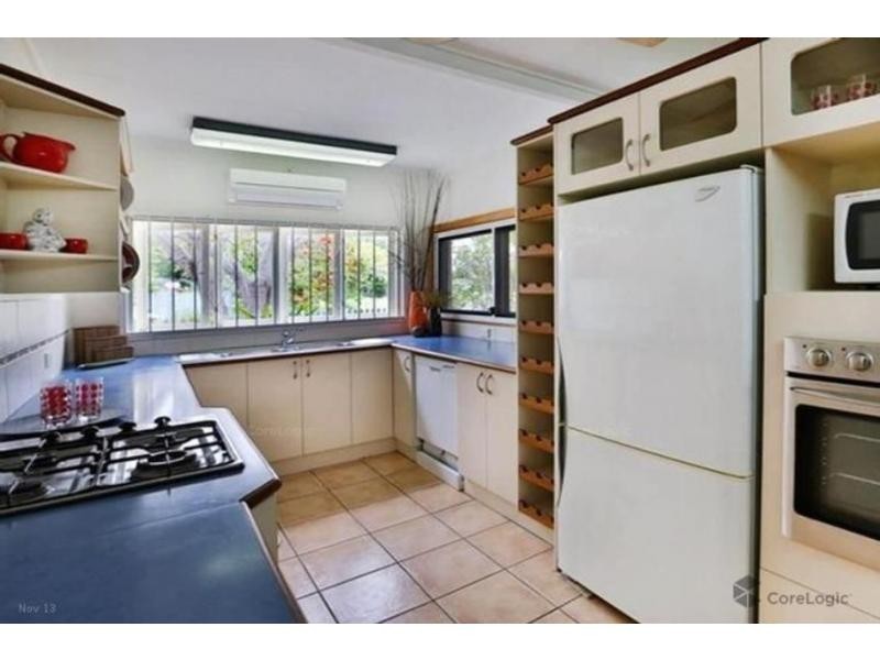 37 Townsend Street, Mysterton QLD 4812