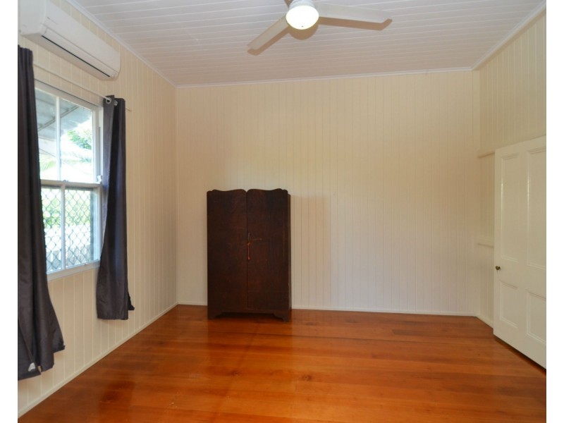 15 Camp Street, Mundingburra QLD 4812