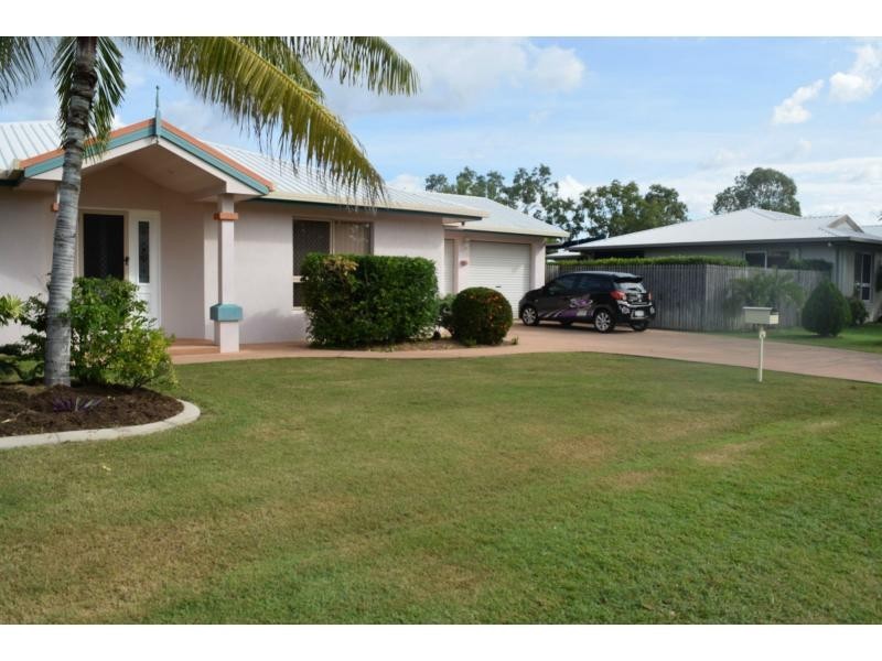 45 Overton Circuit, Kirwan QLD 4817