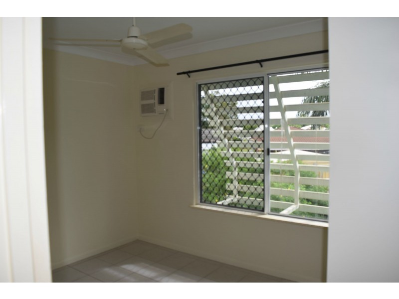 8/26 Derby Street, Pimlico QLD 4812